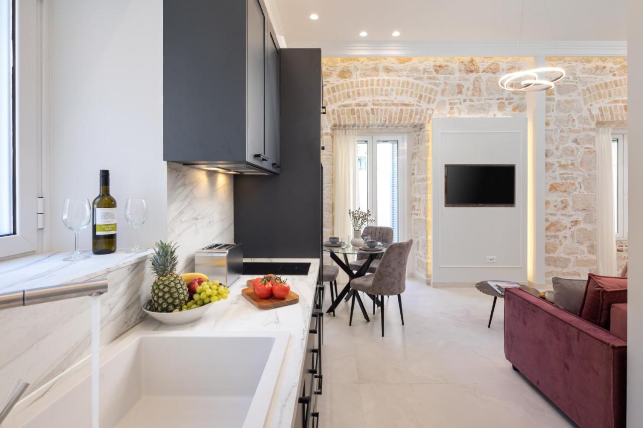 Modern-Vintage Old Town Suites Corfu  Exterior foto