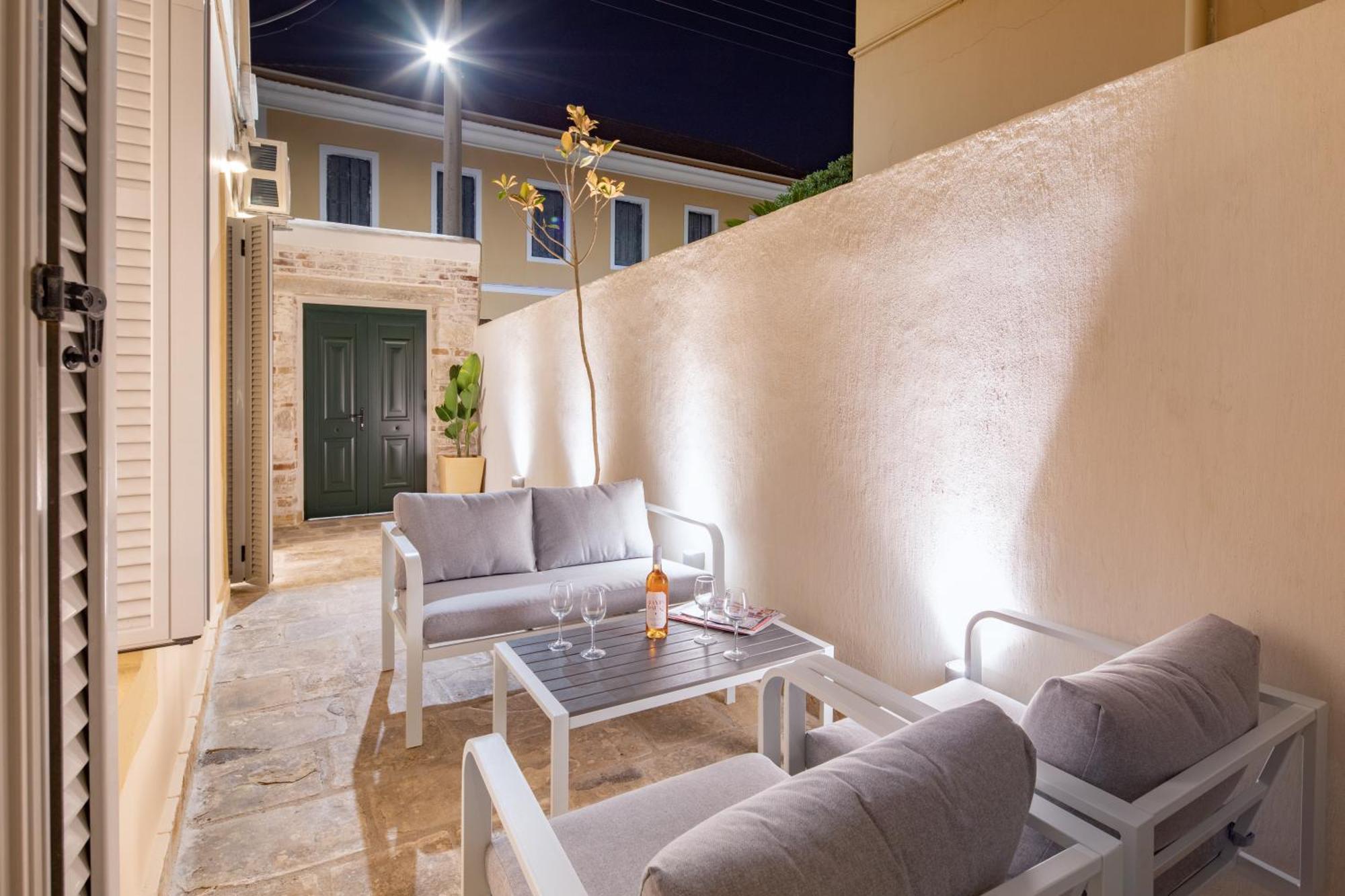 Modern-Vintage Old Town Suites Corfu  Exterior foto